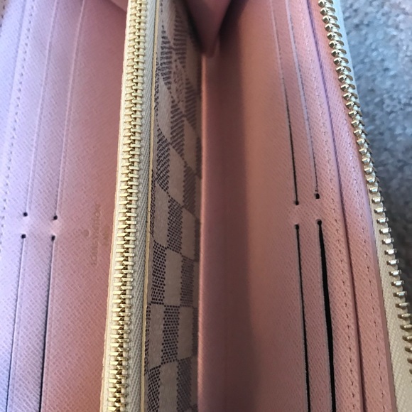 Sold!! - Picture 2 of 5